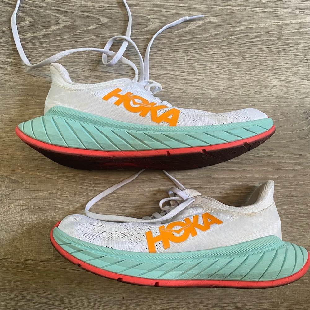 Hoka Carbon X 2